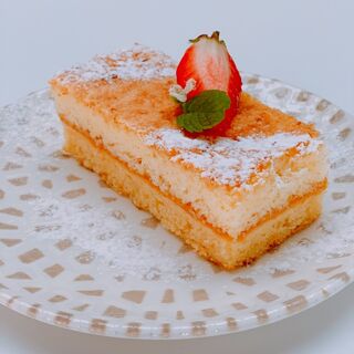 Lemon and Coconut Slice